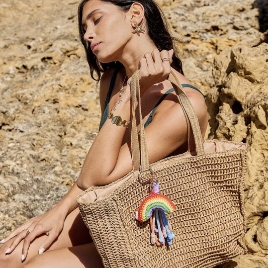 Porte-clés arc-en-ciel vu de face – bijou de sac fantaisie coloré