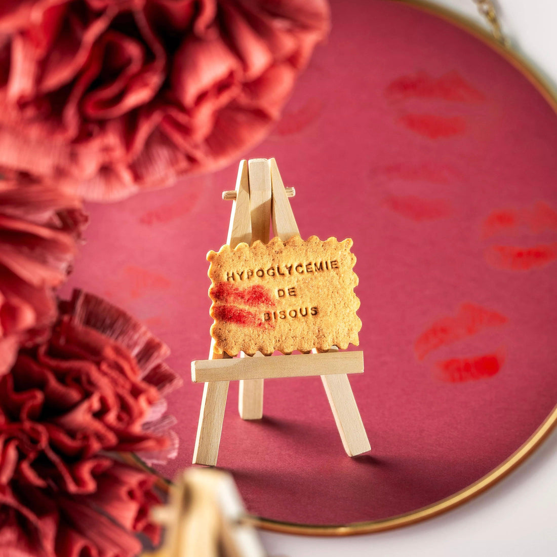 Biscuit avec message 'Hypoglycémie de bisous' - Cadeau original et gourmand