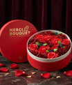 Boîte ronde rouge mat Lune de Cœur, design minimaliste élégant