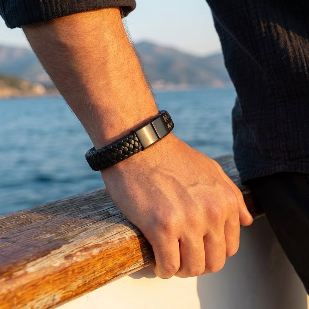Bracelet Homme Cuir Noir Tressé – Style Rétro & Élégance Moderne - Lune de cœur 