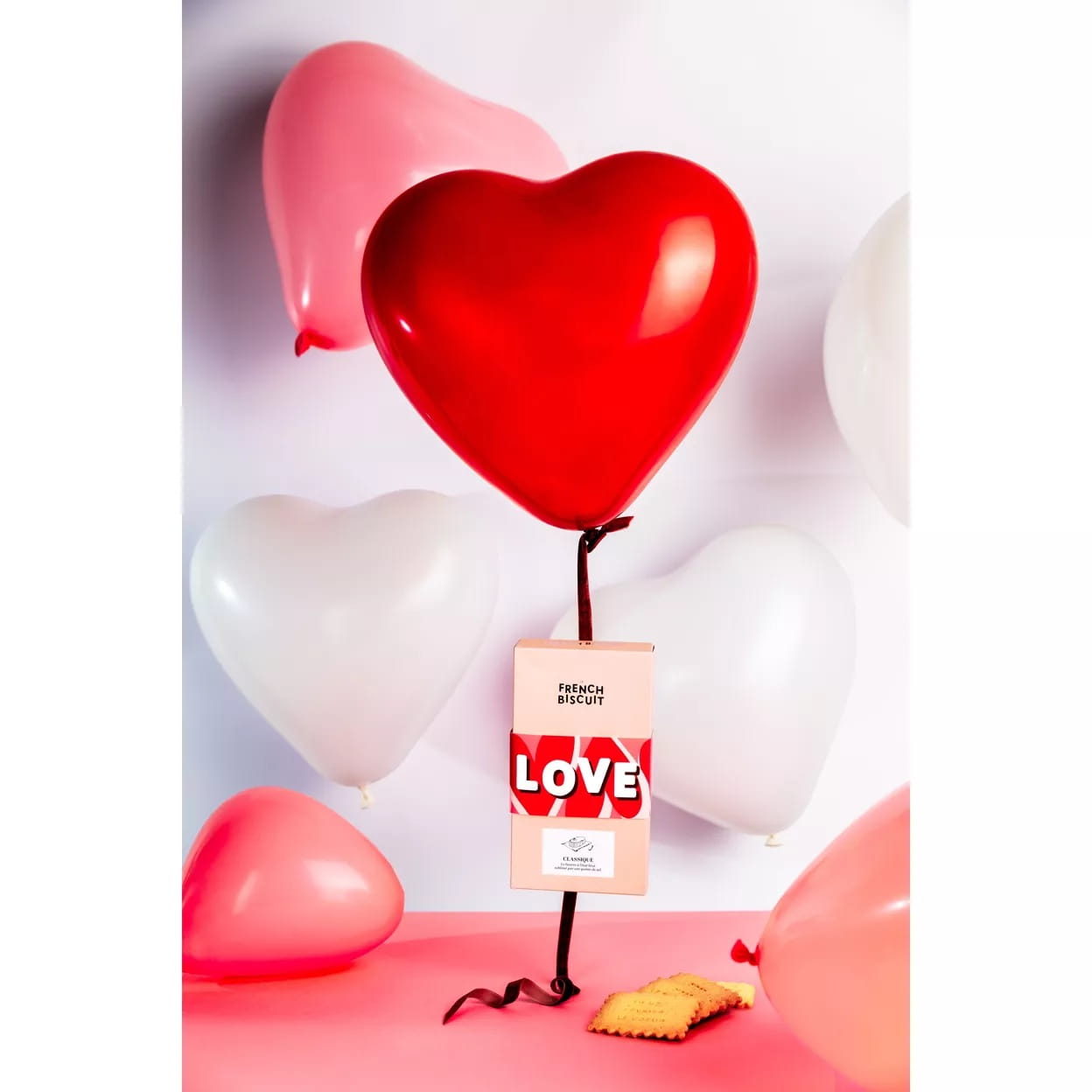 Biscuits artisanaux avec messages d’amour – idée cadeau romantique Saint-Valentin