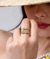 Bague cerises strass ajustable en acier doré – bijou fantaisie fruité