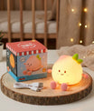 Boîte de la veilleuse LED pêche kawaii Foodiemals