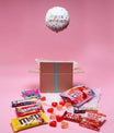 Box cadeau anniversaire surprise avec ballon hélium et gourmandises – Haribo, Skittles, M&M's, Smarties, KitKat, bonbons cœur