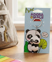 Porte-clés panda 3D Susu Adoramals vu de face avec expression kawaii