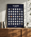 Main qui gratte une case de l'affiche 50 dates en amoureux